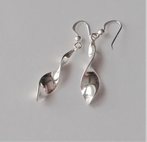 Dangling Silver Earrings, Silver Dangle Earrings Simple, Silver Earrings Simple, Simple Silver Earrings, Accessories Stand, Earrings Simple, Silver Dangle Earrings, Jewelry Lookbook, Sterling Silver Dangle Earrings