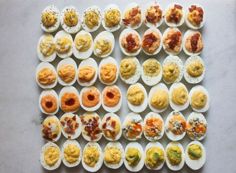 Looking to impress your guests at your next backyard cookout? Spice up your usual deviled eggs recipe by trying one of these combinations. Unique Deviled Eggs, Thanksgiving Deviled Eggs, Sriracha Deviled Eggs, Perfect Deviled Eggs, Fried Deviled Eggs, Deviled Eggs Recipe Easy, Keto Deviled Eggs, Devilled Eggs Recipe Best, Deviled Eggs Recipe Classic