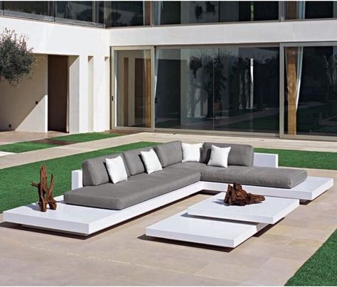 Cherry Wood Furniture, Outdoor Sectional Furniture, Contemporary Patio, Outdoor Living Furniture, Best Outdoor Furniture, Hardwood Furniture, Outdoor Couch, Design Salon, Modern Outdoor Furniture