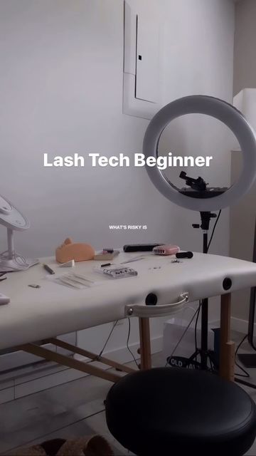 KELOWNA LASH EXTENSION TRAINING on Instagram: "👇🏽👇🏽👇🏽👇🏽👇🏽 🎧Save for Later + Like, Comment, Share ⛓ ⠀⠀⠀⠀⠀⠀⠀⠀ ⠀⠀⠀⠀⠀⠀⠀⠀⠀ FREE INCOME SECRETS GUIDE LINKED 🔝 Learn all the different ways you can earn a passive income with lashes 🤩 Lash Tech Beginner…. You just have to start somewhere! Don’t worry about the quality of your work when you’re beginning. You need to practice to make progress! Don’t worry about what the others say 😊 start posting and the clients will come to you! 📌 When I fi Lash Extension Training, Lash Styles, Pretty Lashes, Lash Room, Clean Girl Aesthetic, Lash Tech, Aesthetic Look, Like Comment Share, Clean Girl