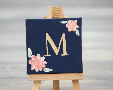 Mini Canvas and Easel with Gold Initial / by BlueDogwoodBoutique Canvas And Easel, Mini Tela, Mini Toile, Chalk Painting, Small Canvas Paintings, Simple Canvas Paintings, Easy Canvas Art, Cute Canvas Paintings, Soyut Sanat Tabloları