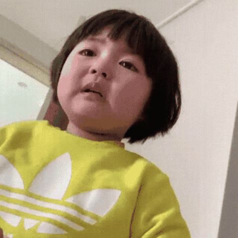 Seulisasoo GIF - Seulisasoo - Discover & Share GIFs Baby Stickers, Funny Cartoon Gifs, Reaction Face, Me Quotes Funny, Me Too Meme, Funny Cartoon, Anime Movies, Memes Quotes, Mood Pics