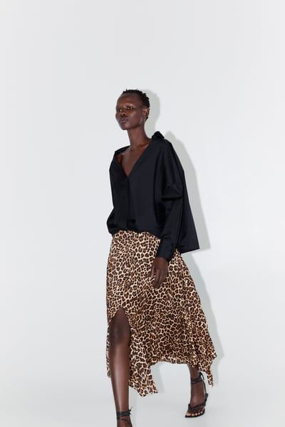 ZARA - Female - Animal print pleated skirt - Leopard - S Zara Finds, Leopard Maxi Dress, Printed Long Skirt, Zara Skirt, Printed Pleated Skirt, Leopard Skirt, Animal Print Skirt, Sequin Mini Skirts, Zara Skirts