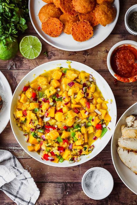 Mango Chili Salsa, Mango And Tajin, Mango Cilantro Salsa, Mango Red Onion Salsa, Mango Pineapple Salsa, Fresh Mango Salsa, Easy Homemade Salsa, Mango Salsa Recipes, Spiced Fruit