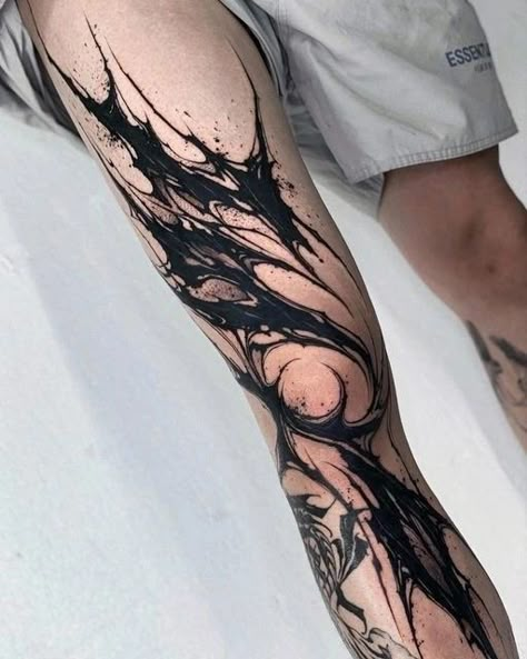 Black Sleeve Tattoo, Abstract Tattoo Designs, Aesthetic Tattoos, Blackout Tattoo, Forearm Tattoo Design, Tasteful Tattoos, Leg Sleeve Tattoo, Jesus Love, Trash Polka