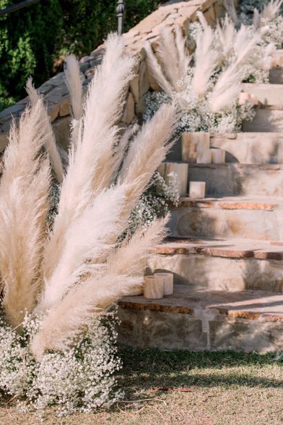 Wedding Stairs, Brown Pampas, Boho Table Decor, White Pampas, Minimalist Dekor, Grass Bouquet, Pampas Grass Bouquet, Madison Wedding, Boho Table