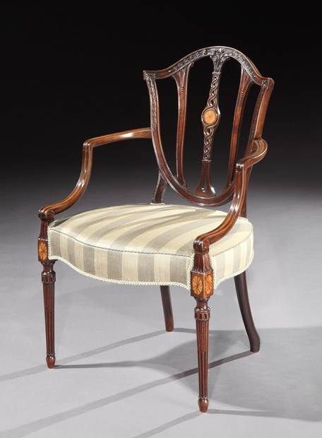 Gorgeous Hepplewhite Shield Back Chair in Mahogany Carved Wood Furniture Banner, English Antique Furniture, Painting Wooden Furniture, Georgian Furniture, White Furniture Living Room, English Furniture, Victorian Furniture, English Antiques, Simple Furniture