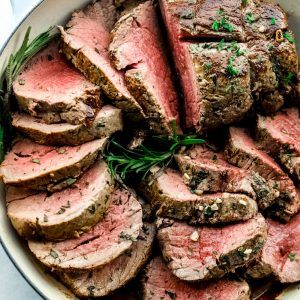 Garlic Herb Butter Beef Tenderloin - The Recipe Critic Raclette Originale, Butter Beef, Beef Tenderloin Recipe, Garlic Butter Spread, Beef Tenderloin Recipes, Prime Rib Recipe, The Recipe Critic, Tenderloin Recipe, Recipe Critic