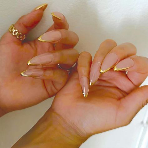 SINHOT French Tip Press on Nails Long Stiletto Fake Nails Gold Glitter Acrylic Nails Glossy Glue on Nails Stiletto Artificial Nails Stick on False Nails with Design Amazon Affiliate Gold French Tip, Paznokcie Hello Kitty, Yellow Nails Design, Kutek Disney, Chrome Nails Designs, Nagel Tips, White Acrylic Nails, Almond Nails Designs, Makijaż Smokey Eye