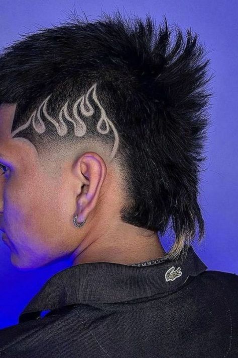 Burst Fade With Unique Hair Designs Unique Hair Designs, Summer Hairstyles For Men, Simple Hand Tattoos, Burst Fade, Hairstyles For Men, Hairstyles For Short Hair, Summer Hairstyles, The Heat, Short Hair