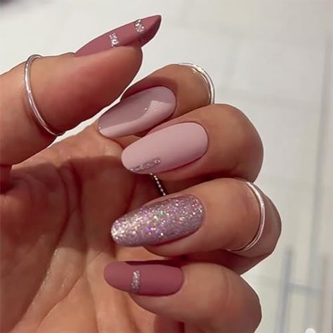 Nails Medium Almond, Pink Press On Nails, Nails Press Ons, Natural Manicure, Press On Nails Medium, Medium Almond, Nail Art At Home, Acrylic Nail Kit, Nagel Tips