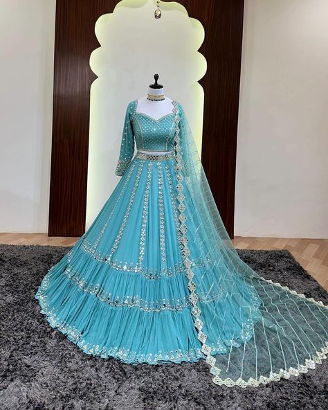 For Price & Details: Call / Whatsapp: +91 79844-07430 / +91 87580-99649 An Exclusive Range Of High End Hand Curated Attires I Made To… | Instagram Heavy Lehenga, Bridal Anklet, Lehenga Pattern, Lehenga Design, Bridal Lehenga Designs, Simple Lehenga, Navratri Dress, Glow Birthday, Lehenga Designs Simple