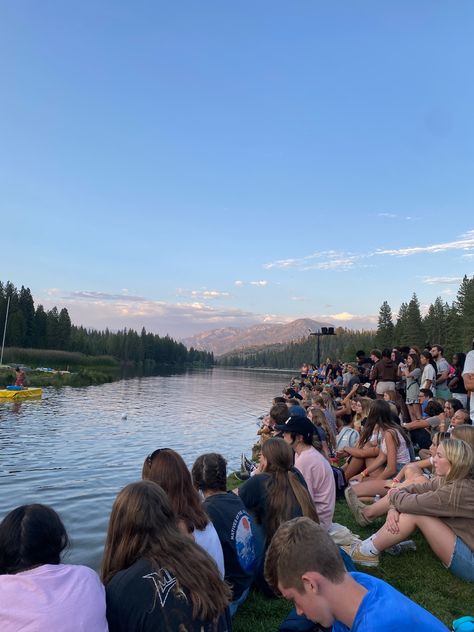 Hume Lake, Summer Camp Aesthetic, Camp America, Camping Usa, Sleepaway Camp, Church Camp, Camping Aesthetic, Summer Story, Camp Vibes