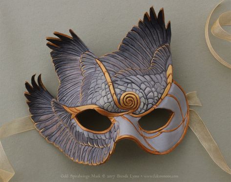 Gold Spiralwings Leather Mask by windfalcon.deviantart.com on @DeviantArt Masquerade Outfit, Pierrot Clown, Feather Mask, Bird Masks, Mask Masquerade, Venetian Masks, Leather Mask, Cool Masks, Masks Art