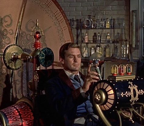 Rod Taylor as H. George Wells in  "H.G. Wells’ THE TIME MACHINE" (MGM, 1960) Directed by George Pal. Time Travel Movies, Time Machine Movie, What Is Steampunk, Alan Young, Travel Movies, Leagues Under The Sea, The Time Machine, Australian Actors, Short Fiction