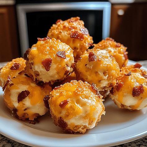 Carb Bacon Cheddar Mini Cheese Balls Carb Bacon Cheddar Mini Cheese Balls, Bacon Cheddar Cheese Ball Recipes, Low Carb Bacon Cheddar Mini Cheese Balls, Bacon And Cream Cheese Bites, Low Carb Appetizers And Snacks, Bacon Cheddar Mini Cheese Balls, Keto Appetizers Easy Low Carb, Low Carb Holiday Appetizers, Keto Party Food Appetizers