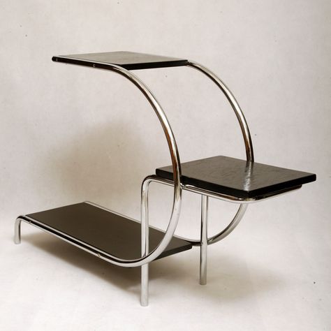 Steel Tube Furniture, Tubular Architecture, Chrome Interior Design, Bauhaus Architecture Interior, Bauhaus Furniture Design, Tubular Furniture, Bauhaus Interior Design, Bauhaus Table, Chrome Furniture