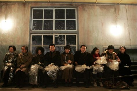 Lady Vengeance (Park Chan-wook, 2005) Sympathy For Lady Vengeance, Lady Vengeance, Park Chan Wook, Light Film, True Romance, Spooky Scary, Great Films, Film Art, Love Movie