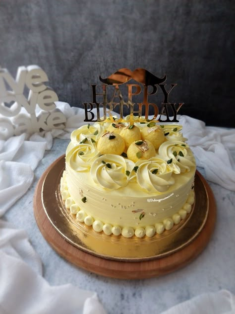 Rasmalai cake Rasmalai Cake Decoration Ideas, Rasmalai Cake Decoration, Ras Malai Cake Designs, Rasmalai Cake Designs, Ras Malai Cake, Malai Cake, Changes Quotes, Creamy Cakes, Rasmalai Cake