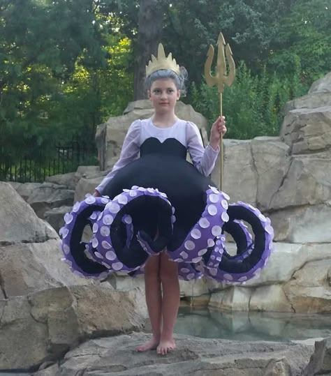 I'm going to be honest here and admit that I wasn't even sure I wanted to write this post.  I mean, I love love love this costume, but it was so much work Ursula Costume Diy, Sea Witch Costume, Feet Scrub, Mermaid Costume Diy, Ursula Costume, Fish Costume, Little Mermaid Costume, Halloween Fest, Diy Costumes Kids