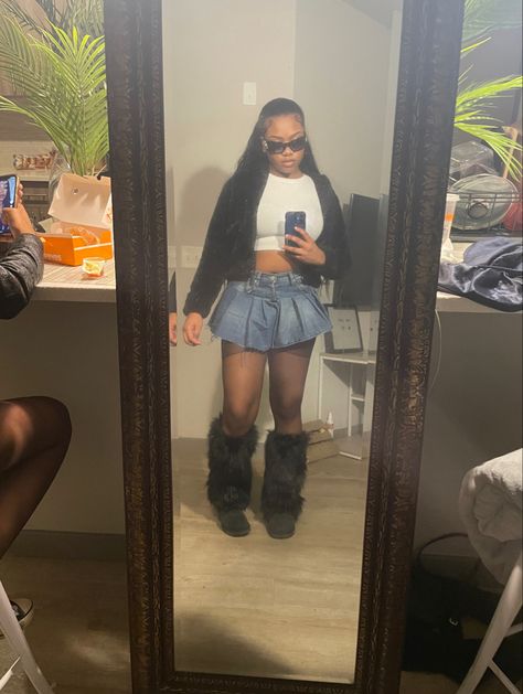 Mini Skirt And Fur Boots Outfit, Fur Boots And Skirt Outfit, Black Fuzzy Leg Warmers Outfit, Cute Mini Skirt Outfits Black Women, Skirts With Fishnets Outfit, Outfits With Fuzzy Boots, Fishnets And Skirt Outfit, Fur Boots Outfit Skirt, Mini Skirt Fishnets Outfit