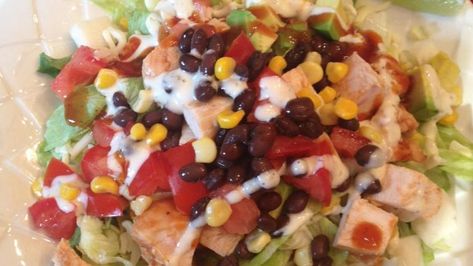 Barbecue Chicken Salad, Herb Ranch Dressing, Bbq Chicken Salad Recipe, Super Salad, California Pizza Kitchen, California Pizza, Bbq Chicken Salad, Bbq Pizza, Pizza Kitchen