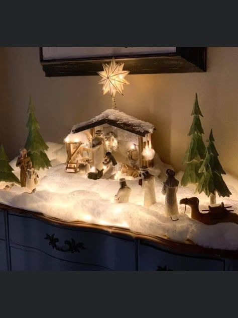 Christmas Creche Nativity, Betlehem Christmas Decoration, How To Display Nativity Scene Christmas Decor, Nativity Scene On Dining Room Table, Christmas Crib Decor Ideas, Crib For Christmas Decorating Ideas, Home Nativity Display, Manger Display Ideas, Crib Christmas Ideas