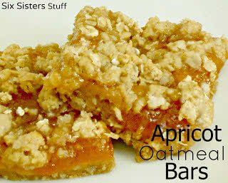 Apricot Oatmeal, Apricot Recipes, Six Sisters, Banana Cookies, Oatmeal Bars, Health Snacks, Kids Health, Healthy Breakfast Recipes, Dessert Bars