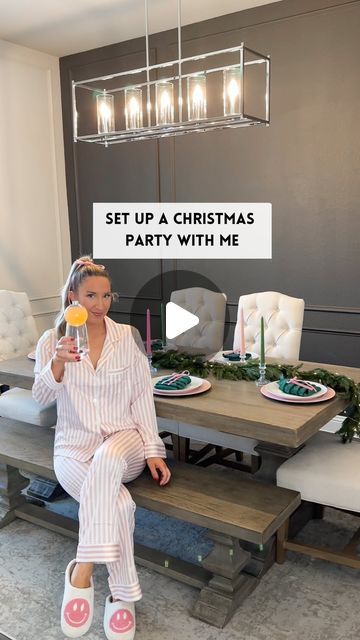 Kristin Miller | Mom of 2 on Instagram: "Let’s set up a christmas party🎄🎀Comment “links” to get decor links sent directly to your DMs! So many things arrive quickly and would be great to have for your holiday party, Christmas Eve dinner or Christmas lunch! • • #christmasparty #holidayparty #christmaseve #christmasfood #christmasrecipe #christmasdecor #christmastable #bowtrend #christmasdessert #holidayfood #christmasdinner #appetizerideas #easyrecipe #snowglobecookies #holidayhosting #hostingideas #tablescape #hostingtips" Christmas Sweet Table Ideas, Christmas Kids Party Decorations, Extra Seating For Holidays, Christmas Decor Dinner Table, Christmas Eve Tablescape, Hosting Christmas Dinner Decor, Christmas Lunch Decor, Christmas Party Set Up Ideas, Christmas Party Tablescapes