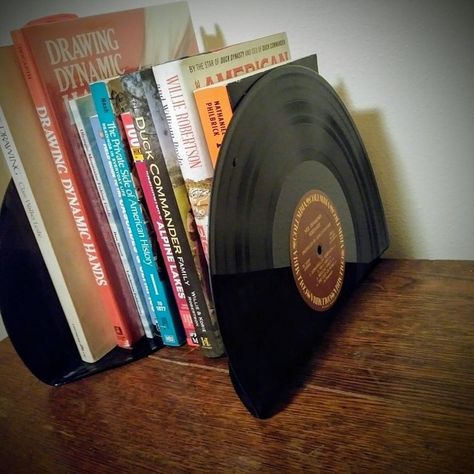 Vinyl Bookshelf, Inspirational Books, New Room, Vinyl Record, American History, Rainy Day, Bookends, Vinyl Records, Bookshelves