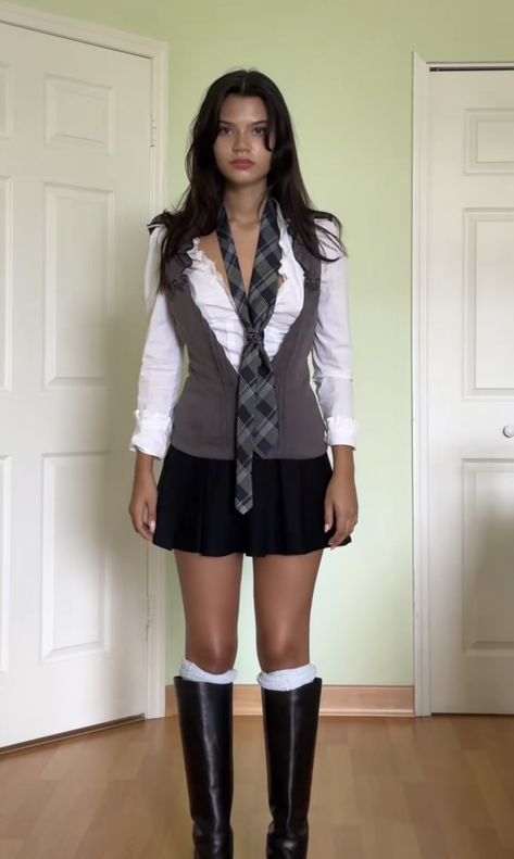 Nerd Costume Women, Girl Nerd Costume, Nerdy Halloween Costumes, Inspector Gadget Costume, Nerd Halloween Costumes, Nerd Costumes, Nerd Costume, Diy Girls Costumes, Nerd Outfits