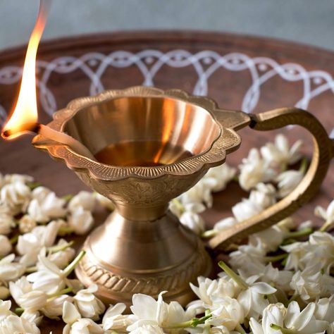 goodearthindia Hindu Altar Puja Room, Indian Altar Puja Room, Wedding Lamps, Brass Decor Indian Pooja Room, Diwali Aesthetic, Lord Narayana, Navratri Pooja, Puja Ghar, Kerala Temple Oil Lamp Lighting