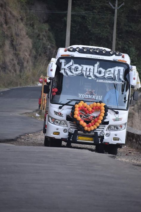 Komban Bus Photos, Komban Bus, Bus Background, Background Photo Editing, St Bus, Dj Music Video, Bus Photo, Star Bus, Bus Simulator Indonesia Livery Kerala