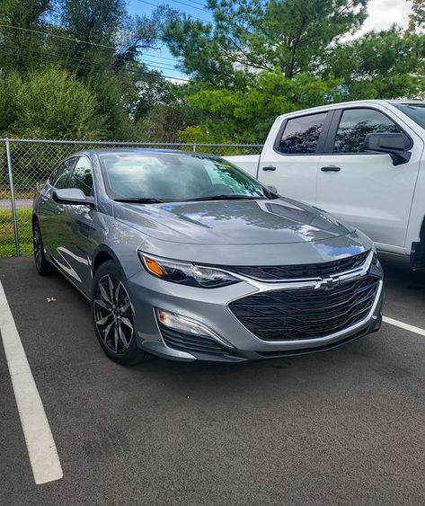 Meet the 2025 Chevrolet Malibu RS: where bold design meets sporty performance. Your drive just got an upgrade. 🚗🔥  #HealeyBrothers #HudsonValley #HVNY #Chevy #Malibu Chevy Malibu Custom, Old Chevrolet, Chevrolet Dealership, New Hampton, Hudson Valley Ny, Chevy Malibu, Chrysler Dodge Jeep, Chevrolet Malibu, Car Auctions