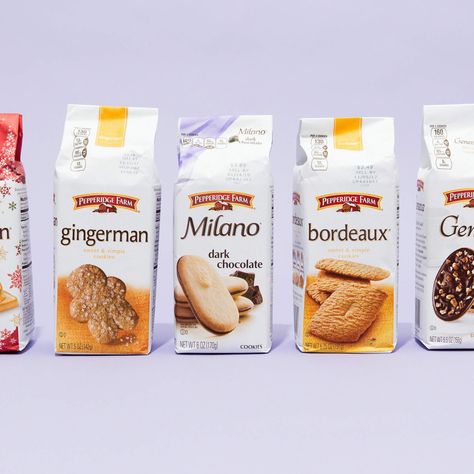 Food & Drink  A Completely Obsessive Ranking of Pepperidge Farm Cookies Pepperidge Farm Cookies, Chessmen Cookies, Childhood Food, England Food, Farm Cookies, Cookies Branding, Packaging Idea, Cookie Bakery, Bakery Products