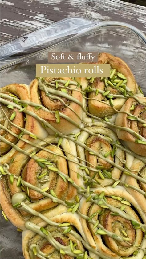 breakingbreadwithbayan on Instagram: Pistachio Rolls 🥮 These rolls are soo fluffy and soft, super easy to make & perfect for your Ramadan table! The same dough recipe can be… Pistachio Dessert Vegan, Pistachio Cinnamon Rolls, Pistachio Rolls, Pistachio Recipes Desserts, Ramadan Table, Pistachio Dessert, Baking Homemade, Chocolate Dishes, Pistachio Cream