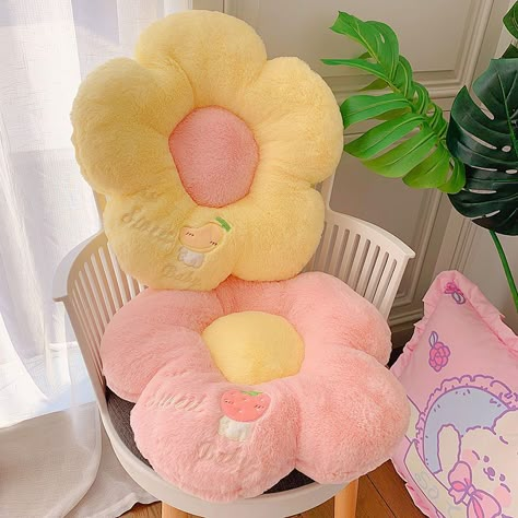 Make your home extra cozy and homey with a pillow decor on couch cozy living rooms. For pillow decorative bedroom ideas, check out this Spring Flower Cushion Pillow Plush Furniture Collection. Flower Plushies, Cozy Pillows, Flower Plush, Flower Cushion, Cute Stuff For Your Room, Cute Couches, Cute Pillow, Cute Pillows Aesthetic, Kawaii Bedroom