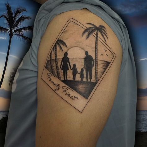 Valentines Tattoo, Family First Tattoo, Camera Tattoos, Unusual Tattoo, Hip Thigh Tattoos, Mom Tattoo Designs, Cross Tattoo For Men, Forarm Tattoos, Family Tattoo