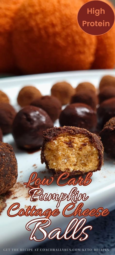 These Keto Cottage Cheese Pumpkin Spice Energy Balls are the perfect healthy snack for anyone on a keto diet or high-protein low-carb diet. Made with simple ingredients, these energy balls offer a delicious treat with the warm pumpkin spice flavor and creamy texture from cottage cheese. They’re the best low carb keto pumpkin spice energy bites you’ll ever make. Keto Pumpkin Protein Balls, Low Carb Energy Bites Protein Ball, Keto Pumpkin Balls No Bake, Pumpkin Spice Protein Balls, Cottage Cheese Protein Balls, Keto Energy Balls Low Carb, Cottage Cheese Keto Recipe, Keto Cheese Balls, Low Carb Protein Balls