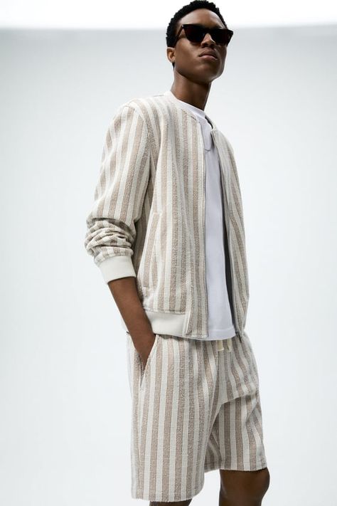 Mens Outwear, Fashion Models Men, Houndstooth Pants, Straight Fit Denim, Zara Collection, Summer 2025, Textured Jacket, Zara Shirt, Futuristic Fashion