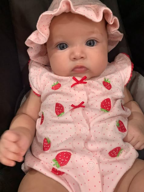 Pink Newborn Outfit, Baby Fever Newborn, New Borned Baby Girl, Strawberry Onesie, Baby Girl Aesthetic, Baby Aesthetics, Pink Baby Clothes, Hat For Baby Girl, Baby Girl Clothes Newborn