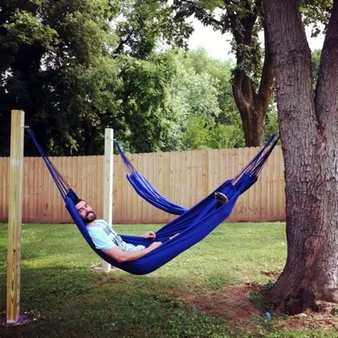 40 Chilling Hammock Placement Ideas To Do It Right - Bored Art Backyard Hammocks, Hammock Ideas Backyard, Backyard Hammock Ideas, Hammock Posts, Diy Decks, Hammock Ideas, Backyard Hammock, Diy Hammock, Metal Pergola