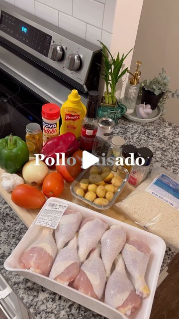 Kimberly Stephanie on Instagram: "Recipe ⬇️🇸🇻 Chicken: Mustard  Worcestershire sauce  Turmeric  Adobo  Salt  Pepper  Garlic Powder  Salt  Onion  I added all of the seasoning above and set it aside to marinate for 30 mins or 1 hour.   Sear the chicken till golden brown and set aside.  Relajo: 4 pasilla chiles 6 star anise pods 4 cinnamon sticks 4 bay leafs ¼ cup dried oregano ¼cup raw pumpkin seeds 3 Tbsp sesame seeds 2 Tbsp cumin seeds 1 Tbsp achiote seeds   Saute your relajo with a little bit of oil and add it to the blender with the green pepper, red pepper, onion, tomatoes, garlic and water   1 Green pepper  1 Red pepper  1 Onion  4 Garlic cloves  4 tomatoes   In the same pot that you cooked chicken, stain the relajo mixture add in the chicken and tomato paste, onions and bay leaf.  A What To Make With Drumstick Chicken, Chicken Drumstick Mexican Recipes, Chicken Drumsticks Mexican Recipes, Dinner Ideas Chicken Drumsticks, Salvadorian Chicken Recipes, Chicken Legs Recipes For Dinner, Stewed Chicken Drumsticks Recipe, Chicken Mexican Recipes, Pollo Guisado Recipe