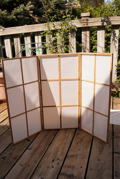 DIY Tabletop Shoji Screen - 着物月 Kimono Tsuki Dressing Screen Diy, Diy Room Screen, Diy Screen, Diy Folding Screen, Room Divider Screen Diy, Shoji Screen Diy, Diy Shoji Screen, Japanese Shoji Screen, Diy Japanese Door Shoji Screen