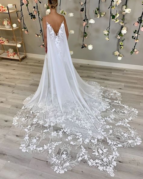 Best Of Greek Wedding Dresses For Glamorous Bride ★ greek wedding dresses with spaghetti straps lace with cape enzoani Wedding Dress With Cape Train, Detachable Cape Wedding Dress, Wedding Dress Cape Train, Detachable Wedding Train, Cape Wedding Dress Detachable, Garden Theme Wedding Dress, Greek Wedding Dresses, Grecian Gown, Detachable Cape