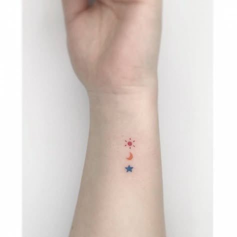 Minimal Colour Tattoo, Minimalist Colored Tattoo Women, Minimalist Tattoo Colored, Small Color Tattoo Ideas, Coloured Tattoos For Women, Small Coloured Tattoos, Small Colour Tattoo, Sun Moon And Star Tattoo, Moon And Star Tattoo