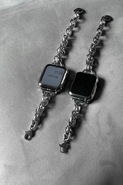 Bracelet With Watch, Apple Watch Style, Apple Watch Accessories Bands, Apple Watch Bracelet, Idea For Mother's Day, Iphone Airpods, Dope Jewelry Accessories, Best Apple Watch, Apple Watch Bracelets