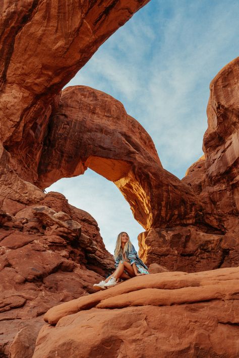 Valley Of Fire Picture Ideas, Southwest Road Trip Aesthetic, Valley Of Fire State Park Photography, Zion National Park Photo Ideas, Zion National Park Senior Pictures, Utah Instagram Pictures, Arizona Instagram Pictures, West Usa Road Trip, Roadtrip Map