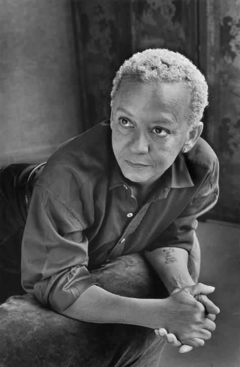 The Stories Behind Marion Ettlinger’s Author Portraits | The New Yorker William Gaddis, Famous Portrait Photographers, Nikki Giovanni, Black Academia, Author Portraits, Ken Kesey, Black Literature, New York People, Womens Month