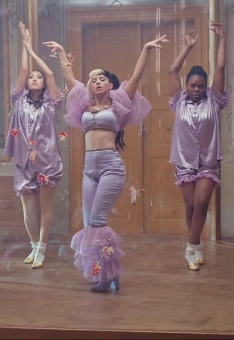 Purple Outfits, Melanie Martinez, Concert Outfit, Dancing, Concert, Purple